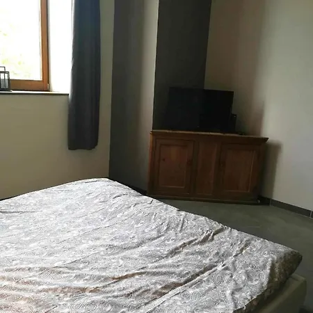 Megi Des Aguesses Casa de Campo