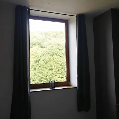 Megi Des Aguesses Andenne